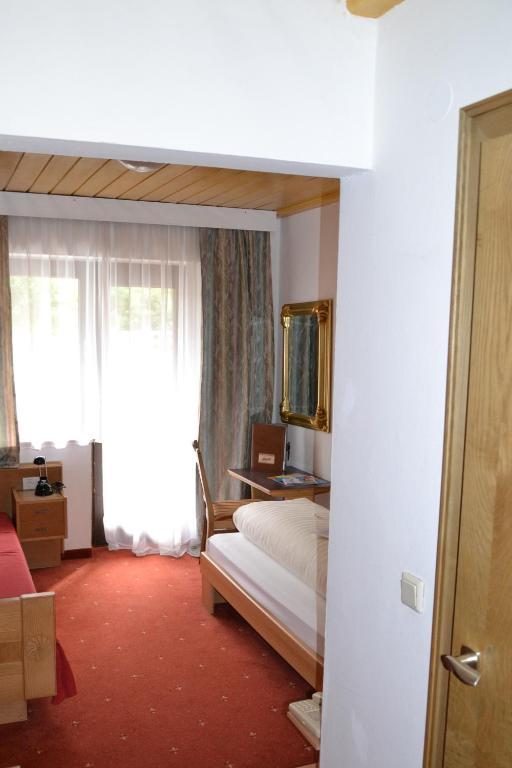 Hotel Alpina Nature-Wellness Wenns Quarto foto